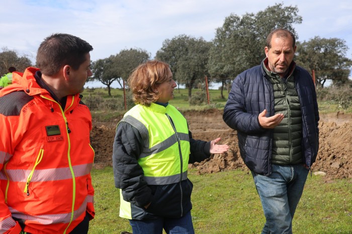 Imagen de 14032025 Cedillo visita obra urbanización “La Atalaya” (7)