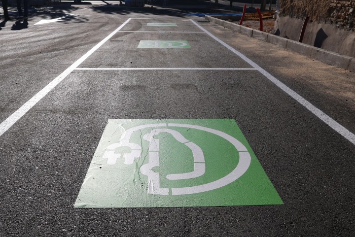 Imagen de 16092025 Romera visita parking Bargas 9