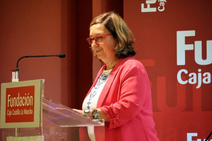 Imagen de Concepción Cedillo en la inauguración de la I Jornada Personas Mayores