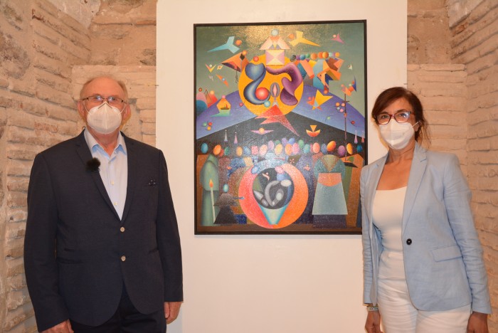 Imagen de Ana Gómez en la exposición con Joaquín Ferrer San Clemente