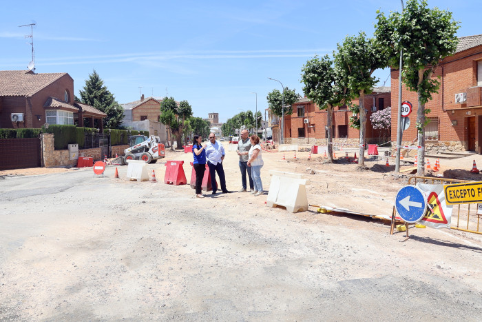 La presidenta supervisa las obras en Quintanar de la Orden