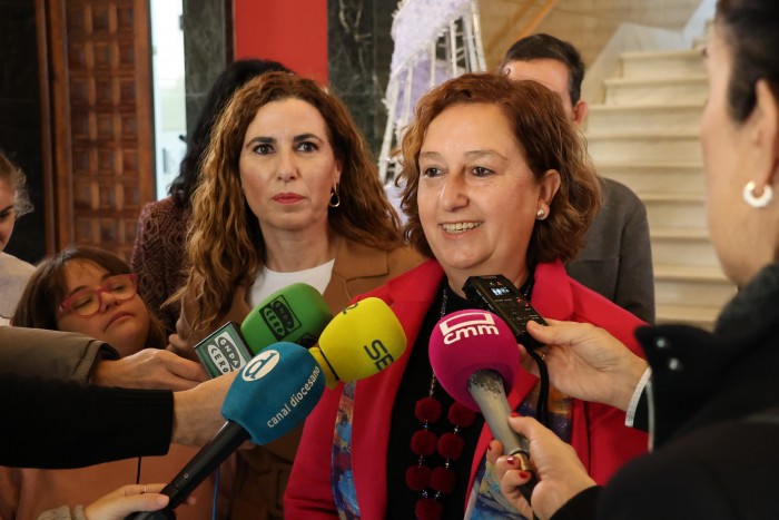 Concepción Cedillo y Trinidad Escobar