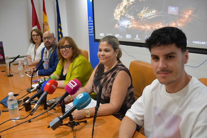 Imagen de Presentación A la luz del cine