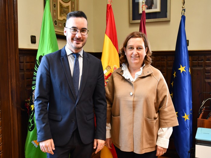 Imagen de Cedillo con alcalde de Cazalegas