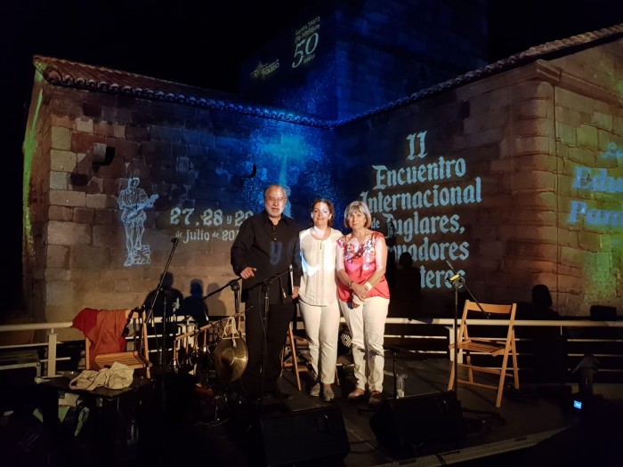 Imagen de María Ángeles García junto a Eduardo Paniagua y María Carmen Barrios en Melque