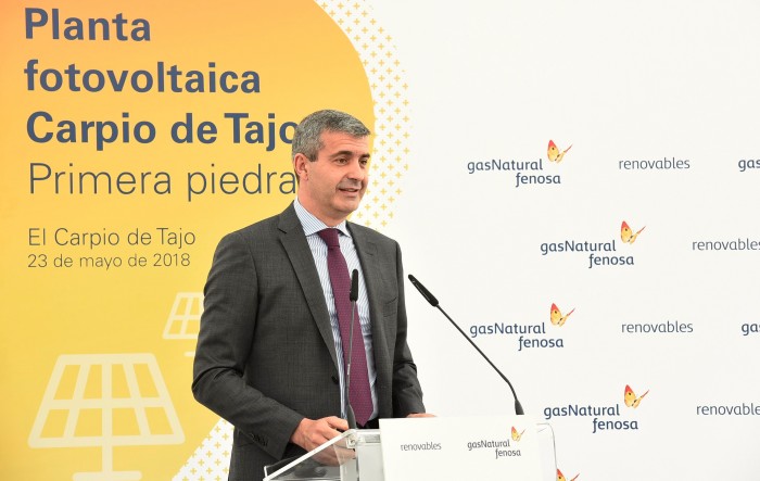 Imagen de Álvaro Gutiérrez en su intervención en la colocación de la primera piedra de la planta fotovoltaica