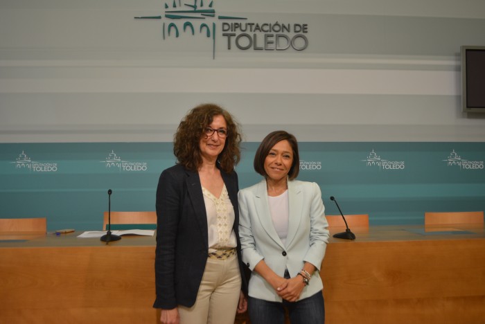 Ana Gómez y Charo Navas antes de presentar el programa de Agentes Dinamizadoras de Igualdad