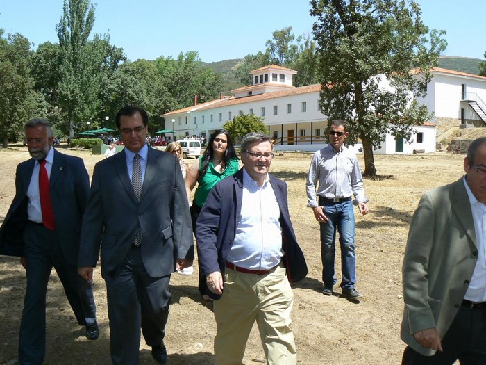 Imagen de García-Tizón en Los Baños del Robledidllo