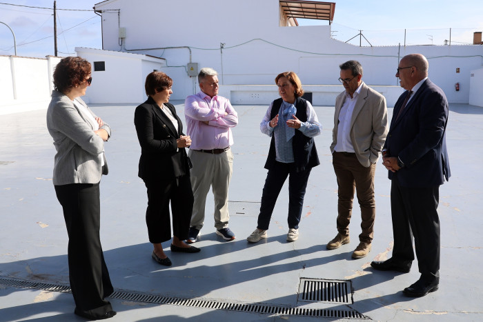 Visitando las obras en Santa Cruz del Retamar