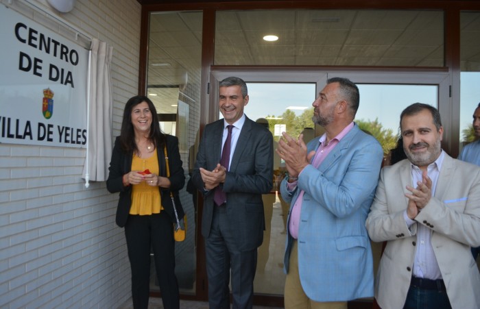 Álvaro Gutiérrez  centro día Yeles inauguración