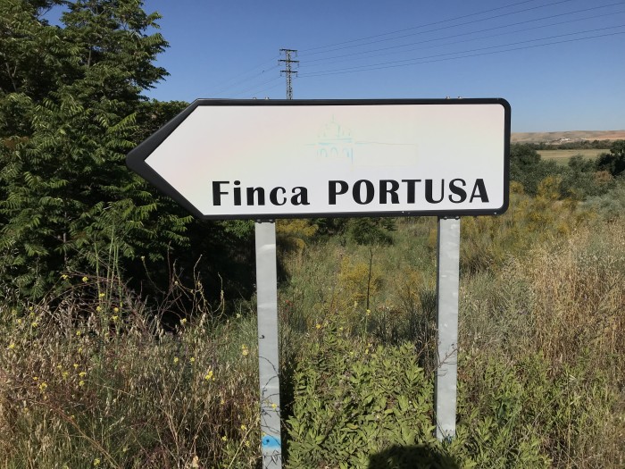 Letrero Finca Portusa