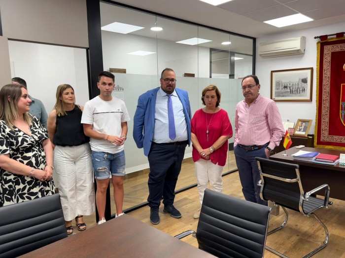 Imagen de Cedillo inaugura la remodelación de las dependencias consistoriales en Valmojado
