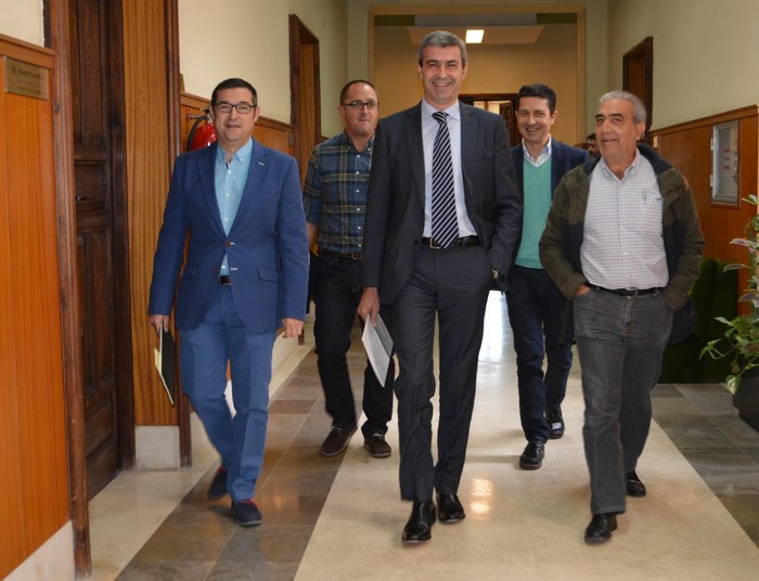 Imagen de Firmado el Acuerdo Regulador de las Condiciones de Trabajo de los empleados de la Diputación