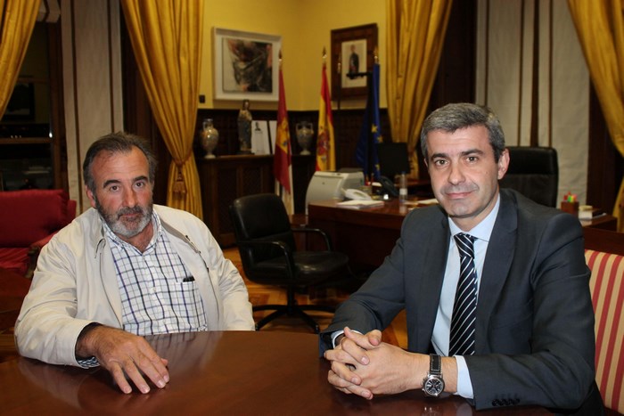 Álvaro Gutiérrez ha recibido al alcalde de Los Cerralbos