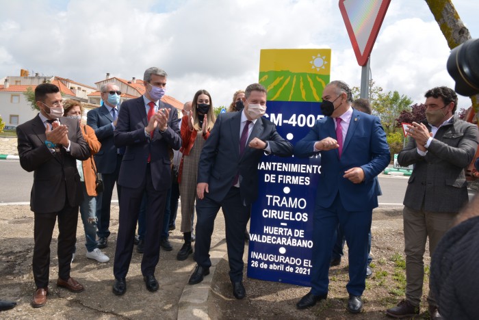 Imagen de Álvaro Gutiérrez en la inauguración del tramo de carretera