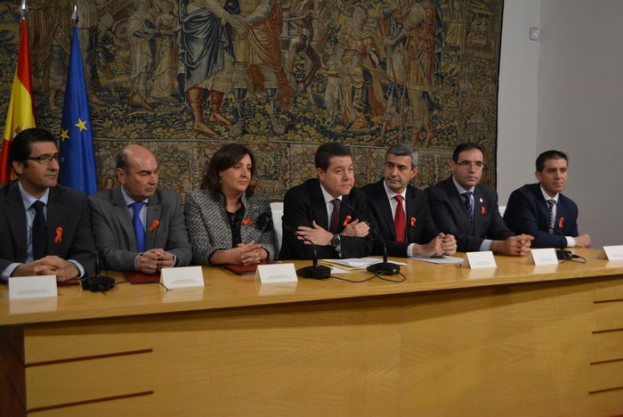 Firma Convenio de Empleo de la Junta