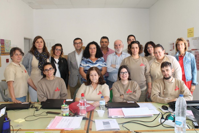 Fernando Muñoz durante su visita al taller de empleo 