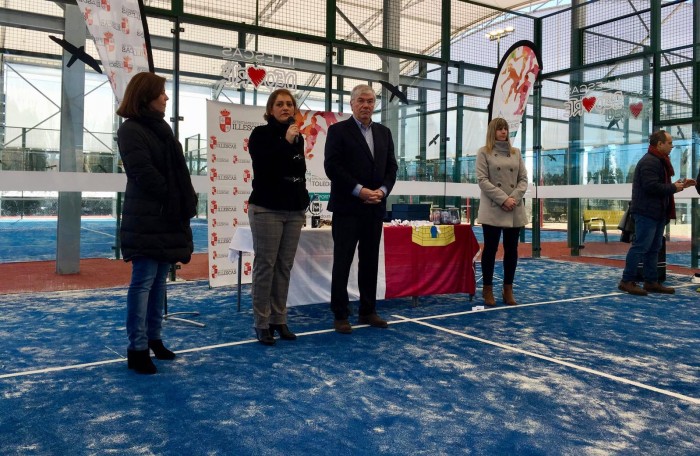 Imagen de María Ángeles García interviene en la inauguración