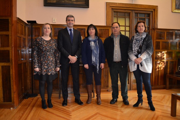 Gutiérrez recibe a FADEMUR