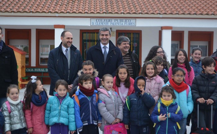 Imagen de Inauguración colegio