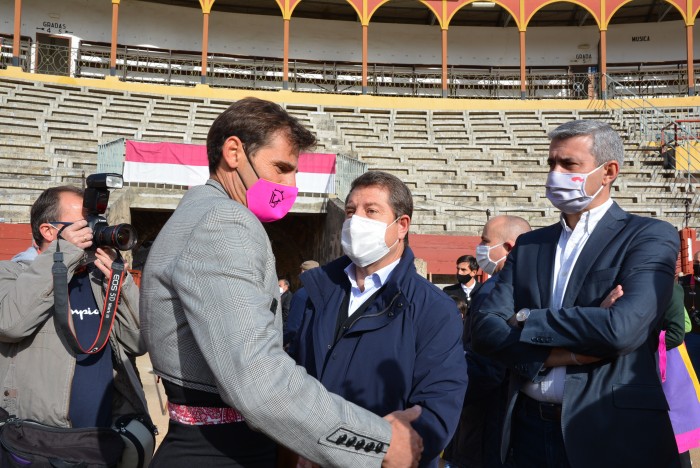 Imagen de Álvaro Gutiérrez con Emiliano García-Page y Eugenio de Mora