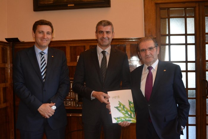 Álvaro Gutiérrez junto a Andrés Gómez Mora y Víctor Martín López de Caja Rural Castilla-La Mancha