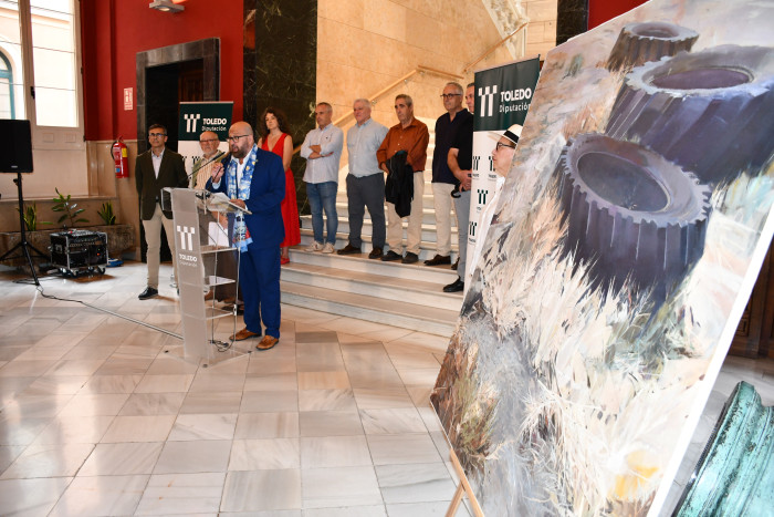 Tomás Arribas inaugura la exposición de los artistas monteños