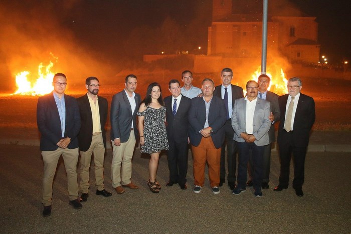 Imagen de Hogueras de San Juan en Huecas