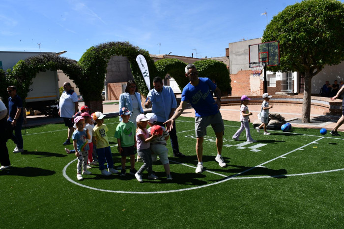 Instalaciones deportivas portátiles en Turleque