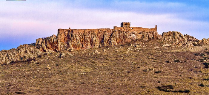 Castillo de Peñas Negras en Mora