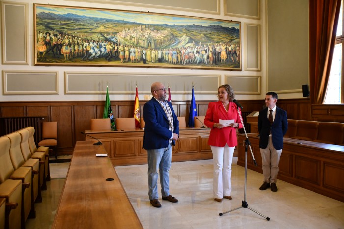 Imagen de Acto de homenaje a las cuatro décadas de Toledo Símbolo