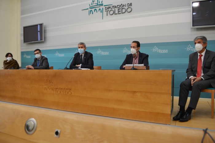 Álvaro Gutiérrez con vicepresidentes y diputado Presupuestos