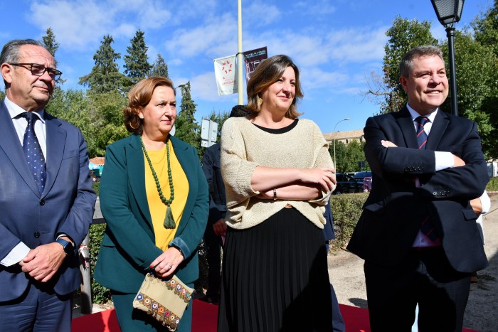 Imagen de Cedillo en la inauguración de Farcama