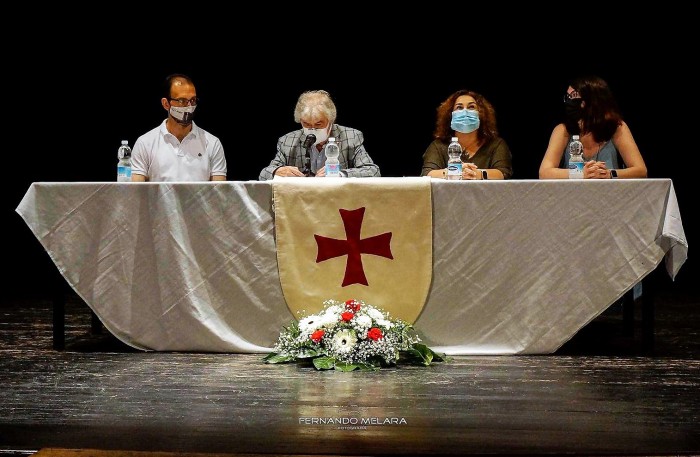 Imagen de Un momento de la presentación en la casa de la cultura de La Puebla de Montalbán