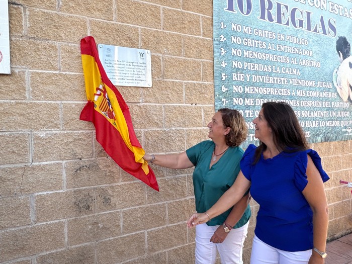 Imagen de 02092025 Inauguración del césped del campo de fútbol de Carranque 1