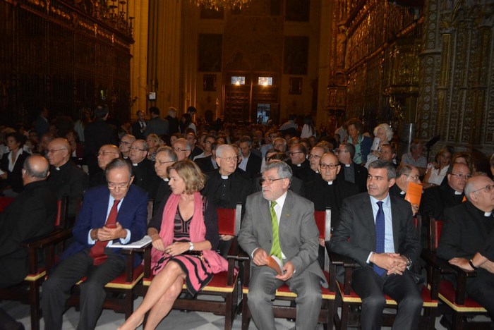 Álvaro Gutiérrez en el concierto de los Niños Cantores de Viena en la catedral de Toledo