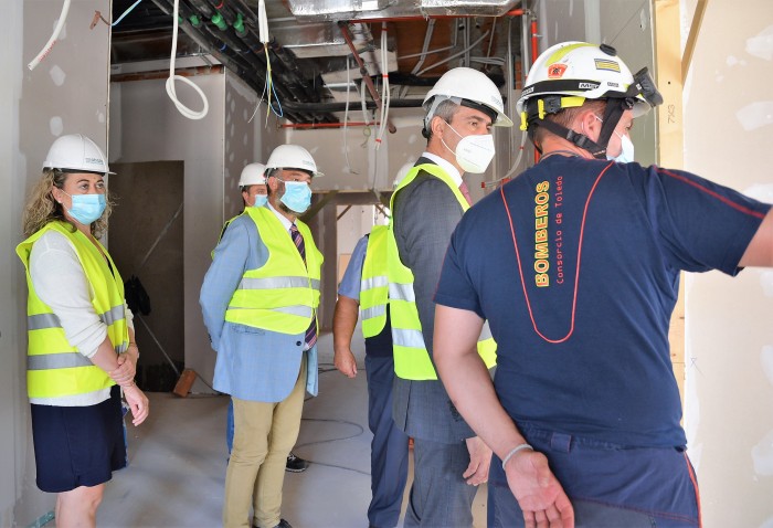 Visita a las obras del parque de bomberos de Villarrubia de Santiago