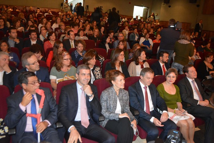 Imagen de Álvaro Gutiérrez en el salón de actos de la Casa de la Cultura de Madridejos