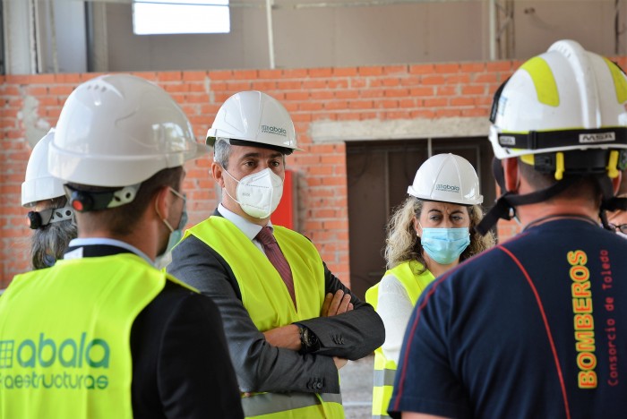 Imagen de Visita a las obras del parque de bomberos de Villarrubia de Santiago