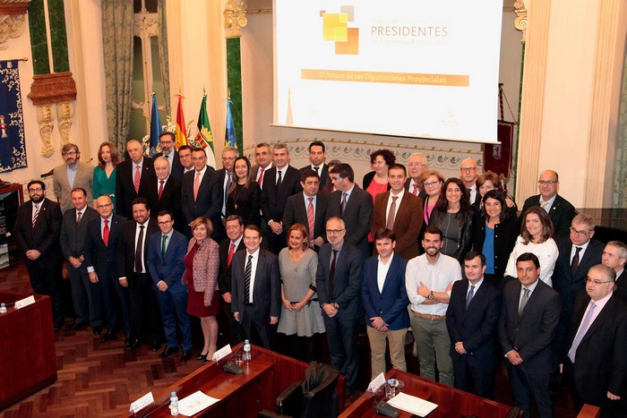 Imagen de Álvaro Gutiérrez en la Conferencia de presidentes ypresidentas de gobiernos provinciales