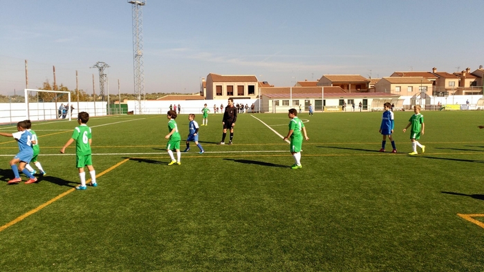 Imagen de Foto de archivo de Escuelas de perfeccionamiento de fútbol