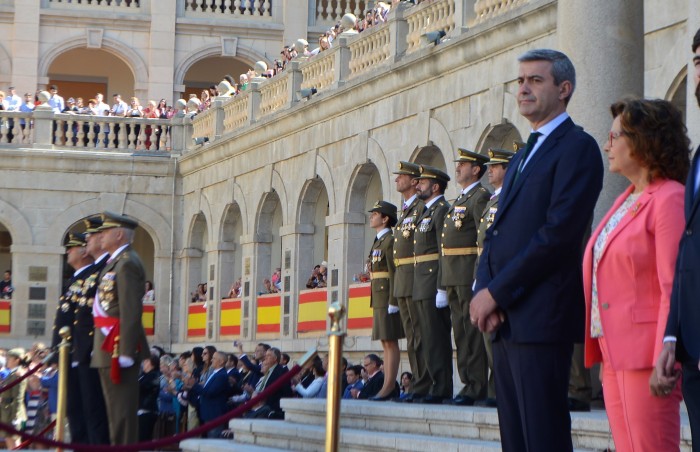 Álvaro Gutiérrez en un momento del acto en la Academía de Infantería de Toledo