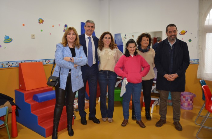 Visita a centros de Torrijos