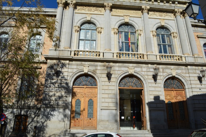 fachada principal de la Diputación de Toledo