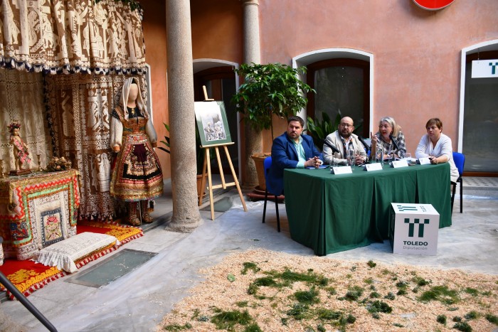 Presentación Corpus Christi de Lagartera