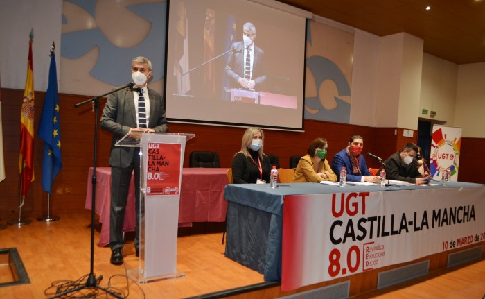 Álvaro Gutiérrez interviene en el congreso 1