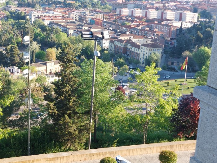 Imagen de 15042026 Instalación alumbrado artístico en el Palacio Provincial 1