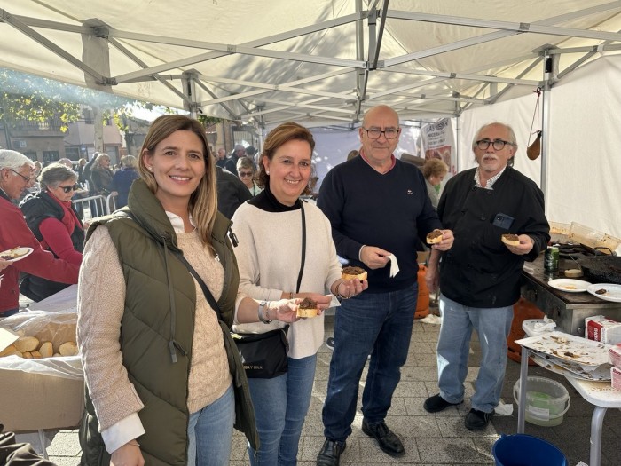 Imagen de 251123 Cedillo en la degustación de la Jornada de la Morcilla de Quismondo