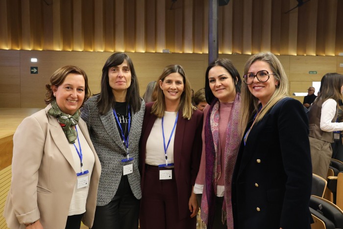 Imagen de 19112025 Cedillo presentación de Elyseum Women Club 6