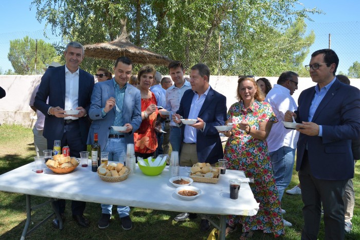 Un momento de la degustación de ternera